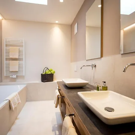 Grafenstein Familienresidence Hotel 4*