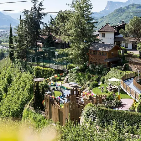 Grafenstein Familienresidence 4* Tscherms