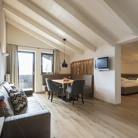 Grafenstein Familienresidence Hotel Tscherms