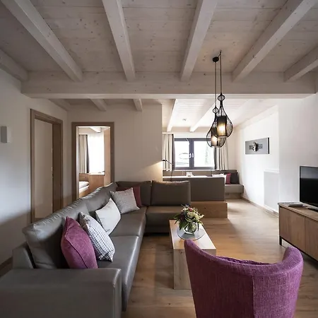 Grafenstein Familienresidence 4* Tscherms