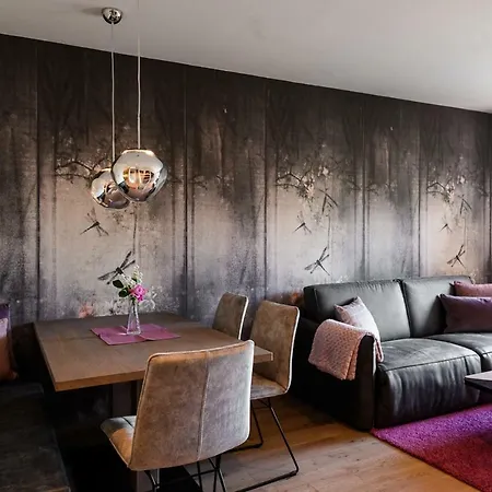 Grafenstein Familienresidence Hotel 4*
