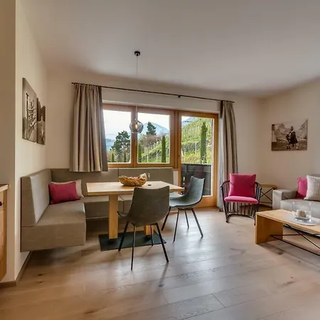 Grafenstein Familienresidence Hotel Tscherms